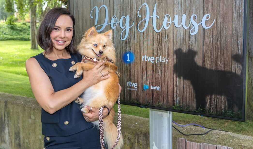 Chenoa, presentadora de 'Dog House'.