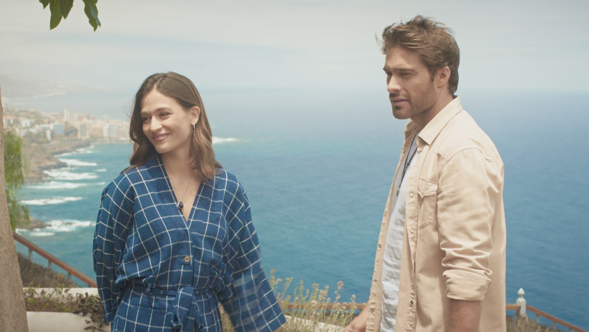 Amanda y César en 'La Encrucijada'.