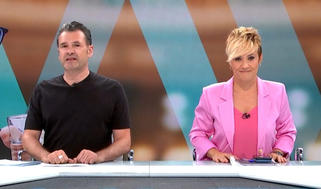 Iñaki López y Cristina Pardo en 'Más vale tarde'.