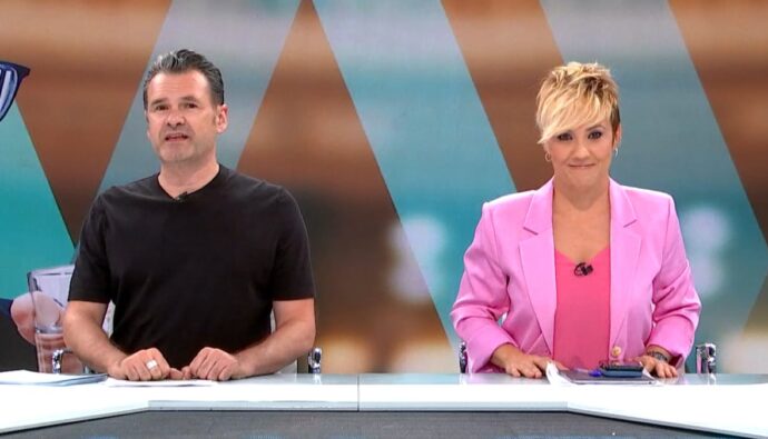 Iñaki López y Cristina Pardo en 'Más vale tarde'.