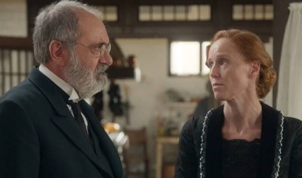 María Castro y Joaquín Climent en 'La Promesa'.
