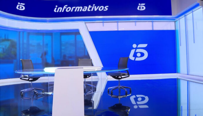 Plató de 'Informativos Telecinco'