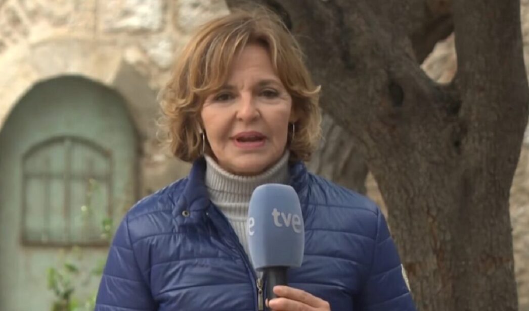 Almudena Ariza abandona la corresponsalía de TVE en Jerusalén.