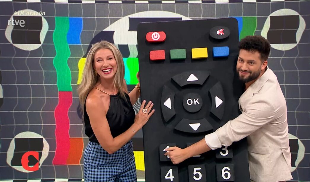 Anne Igartiburu y Javier de Hoyos en 'D Corazón'.