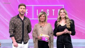 César Muñoz, Terelu Campos y Álex Blanquer en 'Fiesta'.