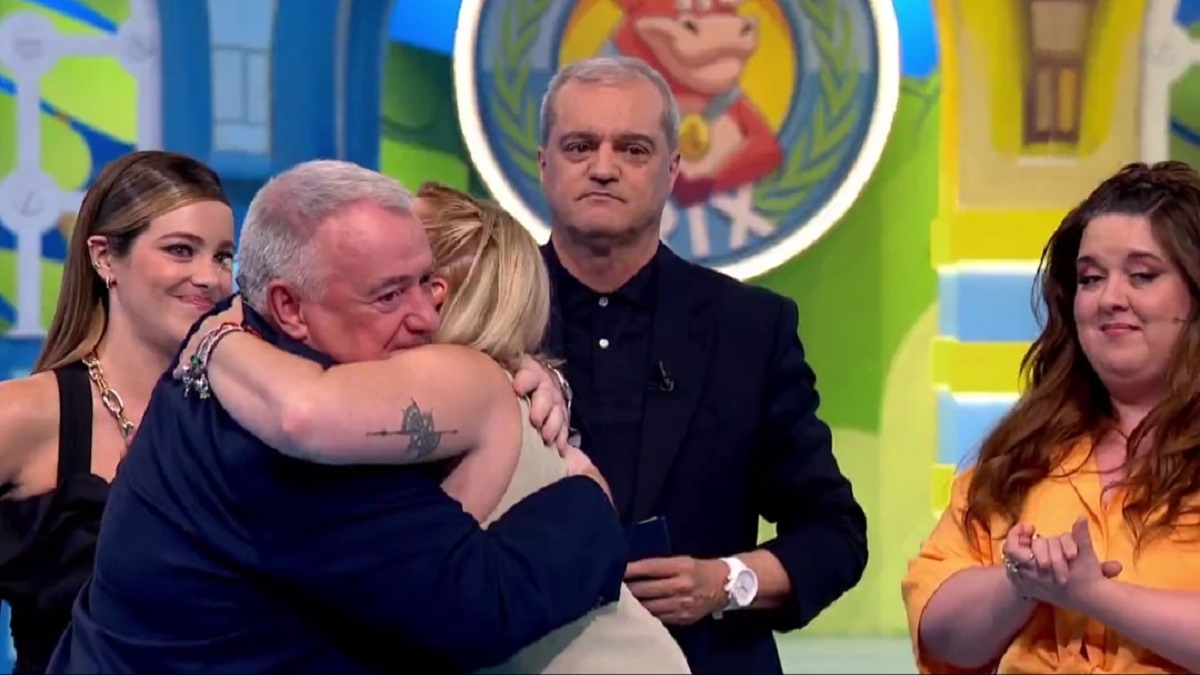 Ramón García se emociona en el 'Grand Prix'.