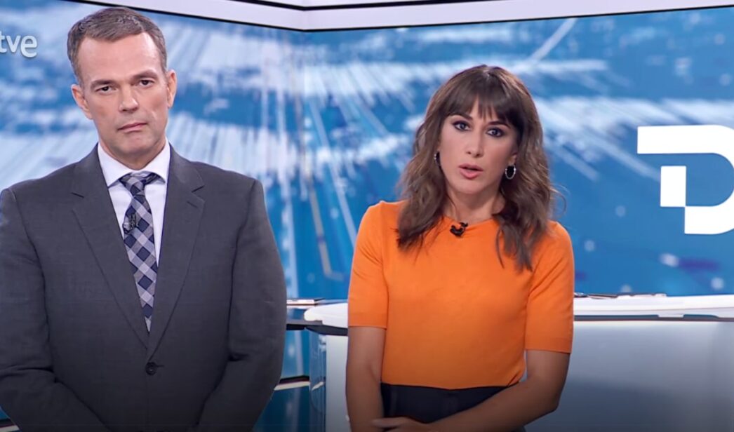 Igor Gómez y Marina Ribel en 'Telediario Fin De Semana'.