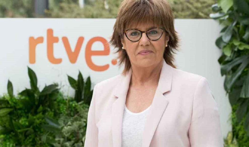 María Escario lanza un dardo a los presentadores de Informativos.