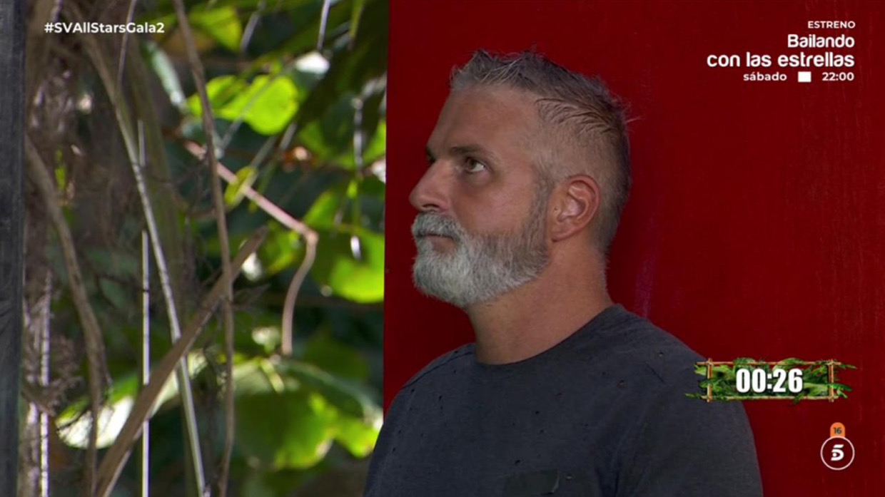 Carlos Alba durante el juego de líder de 'Supervivientes All Stars'