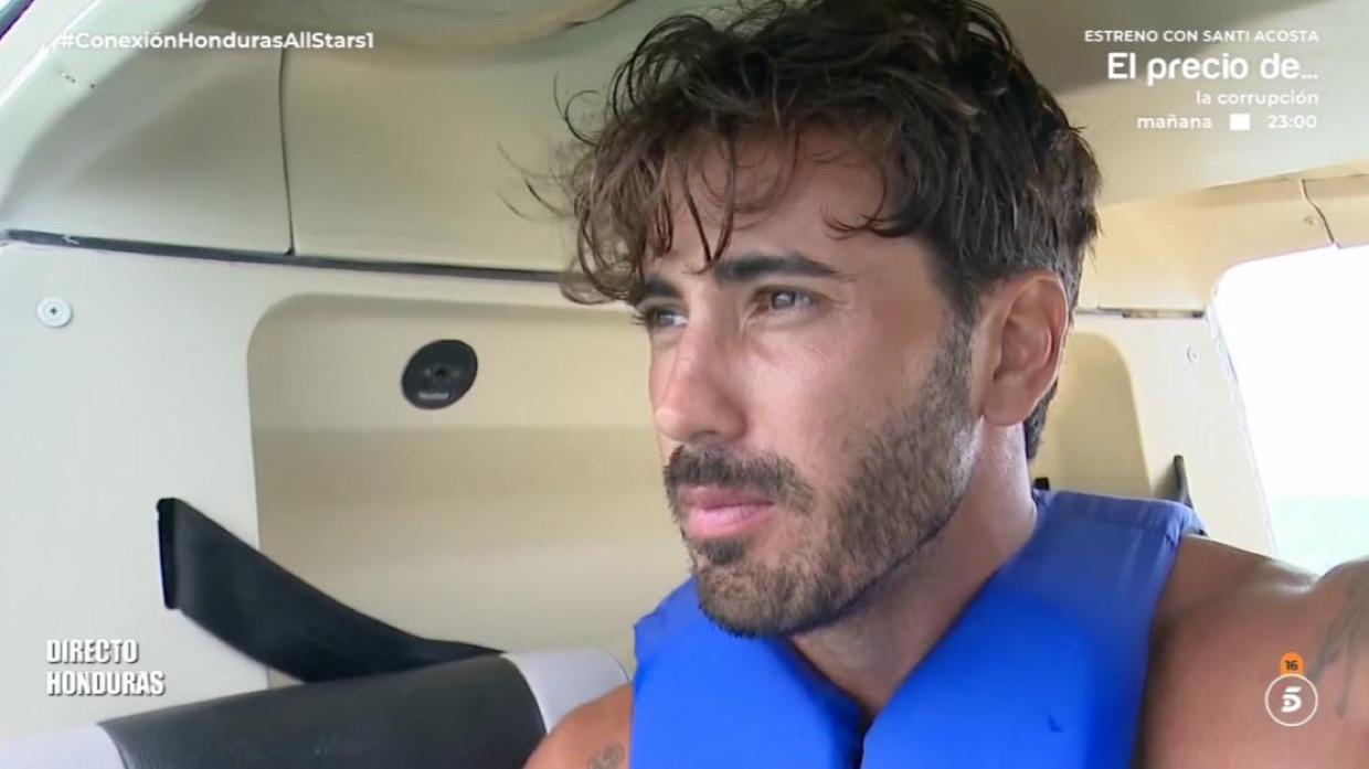 Iván González en su salto desde el helicóptero de 'Supervivientes All stars'
