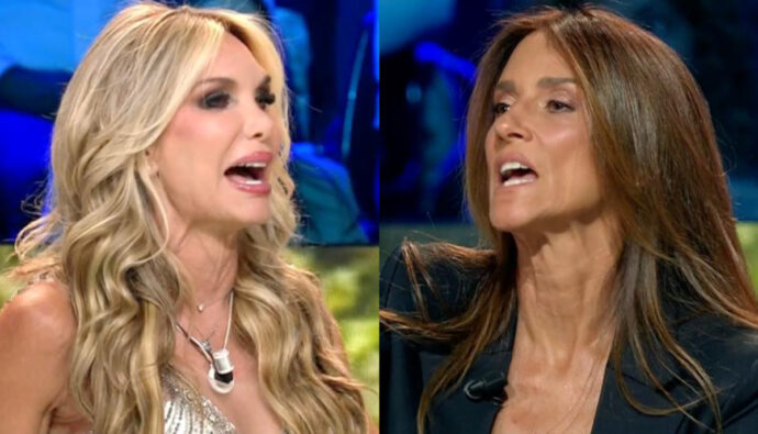 Yola Berrocal y Elena Rodríguez en el plató de 'Supervivientes All Stars'