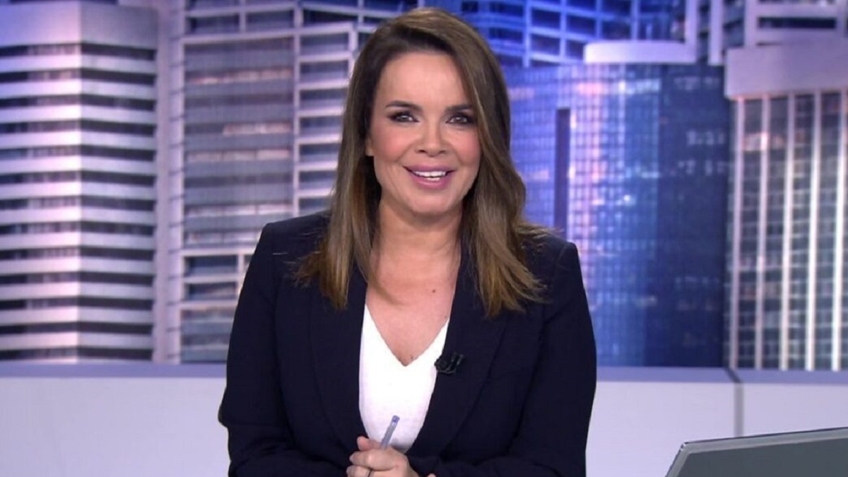Carme Chaparro en 'Informativos Telecinco'.