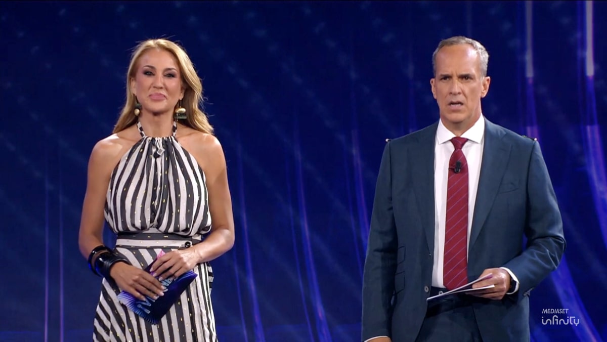 Beatriz Archidona y Santi Acosta en 'De Viernes'.