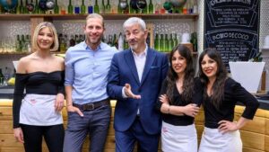 El equipo de 'First Dates'