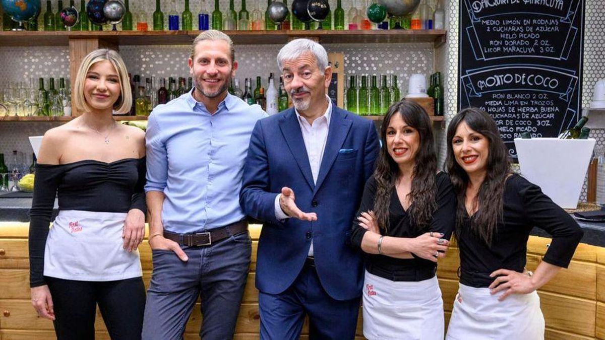 El equipo de 'First Dates'