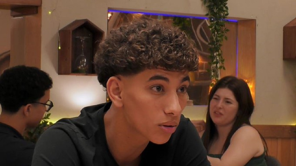 Hamza en 'First Dates'.