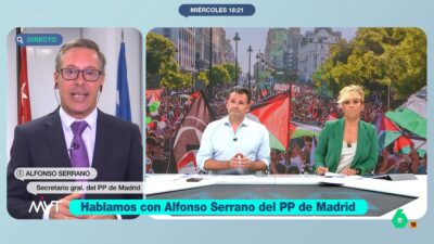 Iñaki López y Cristina Pardo entrevistan a Alfonso Serrano en 'Más vale tarde'.