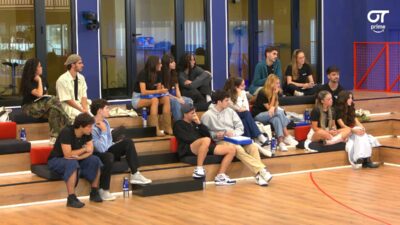 Concursantes de 'OT 2025' en su primer día en la academia.