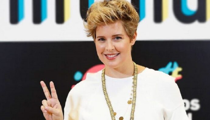 Tania Llasera revela el alto precio de trabajar en Mediaset.