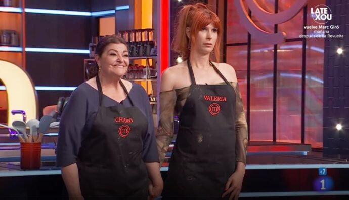 Charo Reina y Valeria Vegas en 'MasterChef Celebrity'.
