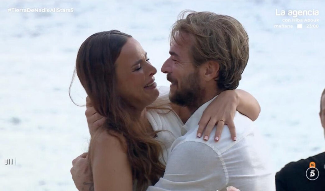 Momento del enlace entre Marta Peñate y Tony Spina