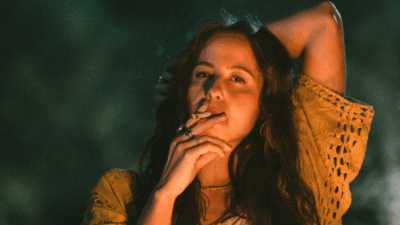 Hablamos con Irene Escolar de protagonizar la "valiente" 'La Ruta 2', con el reto de encarnar dos personajes distintos