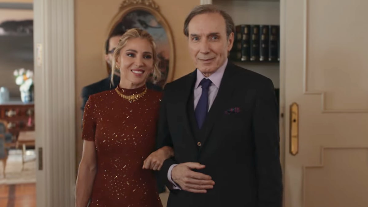 Elsa Pataky y Eusebio Poncela en 'El homenaje'.