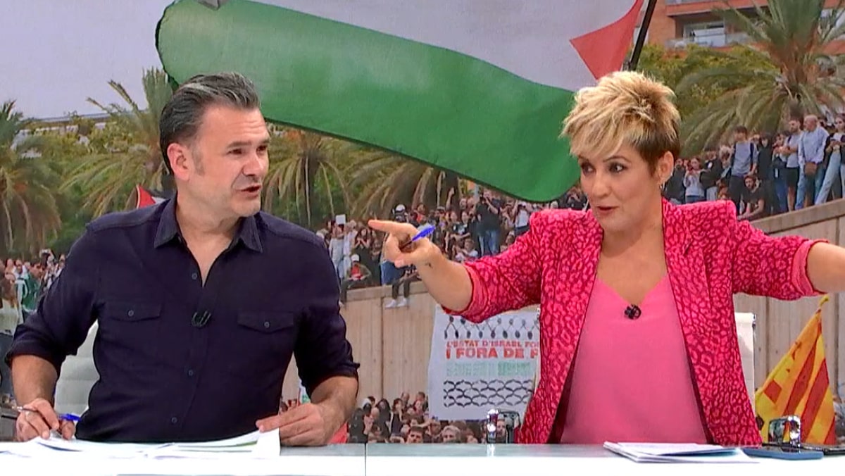 Iñaki López y Cristina Pardo en 'Más vale tarde'.