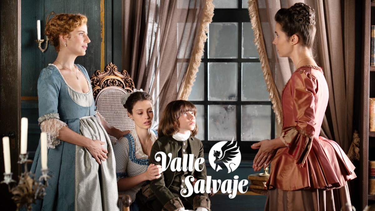 Adriana y su familia en 'Valle Salvaje'.