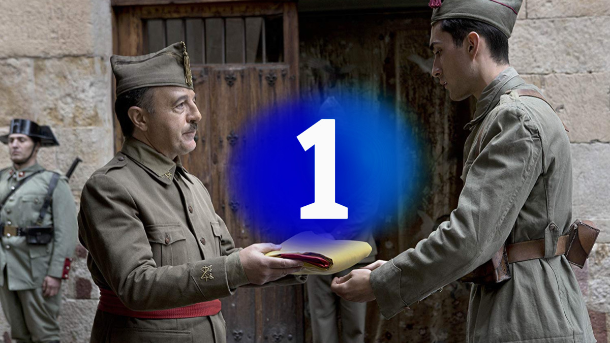 'Mientras dure la guerra' y logo de La 1