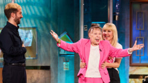 La actriz Gemma Cuervo visita por sorpresa 'La Revuelta'