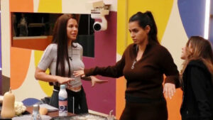 Patricia y Aroa separadas por Desirée en 'Gran Hermano'