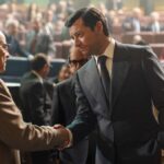 Eduard Fernández y Álvaro Morte en 'Anatomía de un instante'.