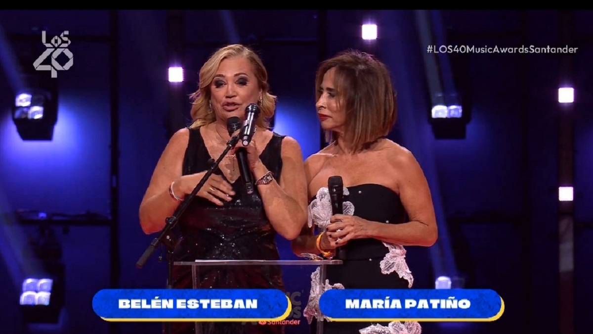 Belén Esteban y María Patiño en Los 40 Music Awards.