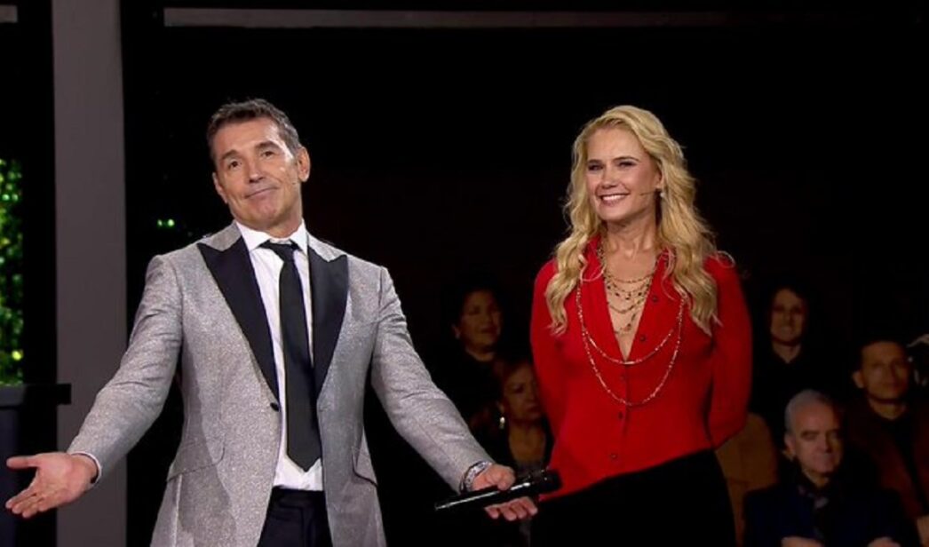 Jesús Vázquez y Valeria Mazza en 'Bailando con las estrellas'.