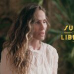 Malú en el videoclip de 'Sueños de libertad'.