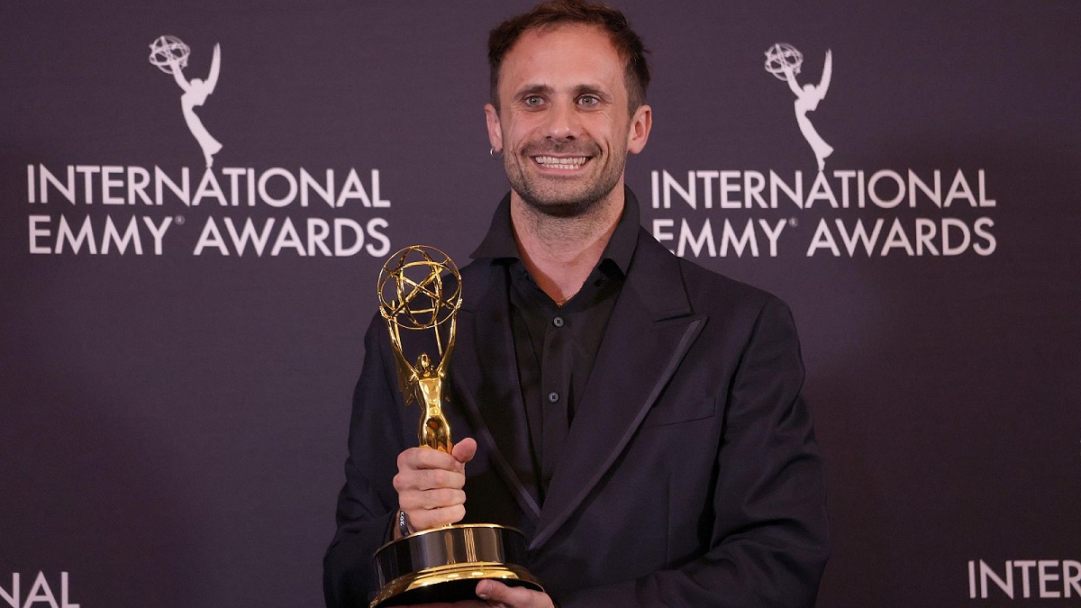 Oriol Pla gana el Premio Emmy Internacional por 'Yo, adicto'.