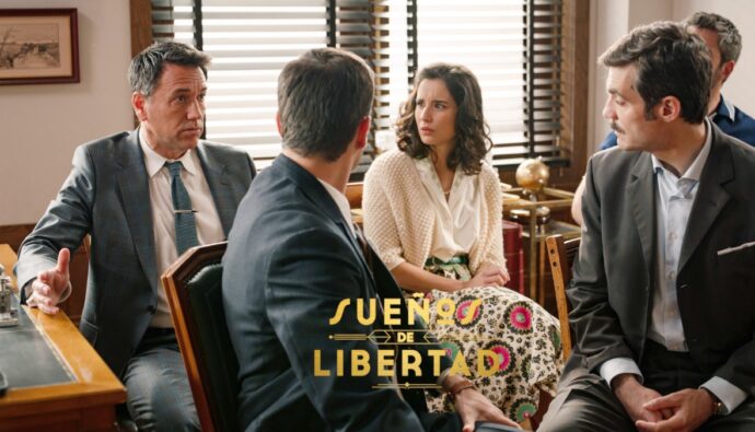 Gabriel y la junta en 'Sueños de libertad'.