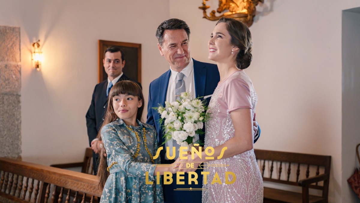 Julia, Gabriel y Begoña en 'Sueños de libertad'.