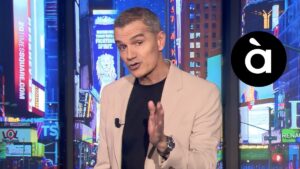 Toni Cantó salta a presentador en À Punt.