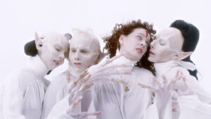 Imagen promocional de 'Silencio'