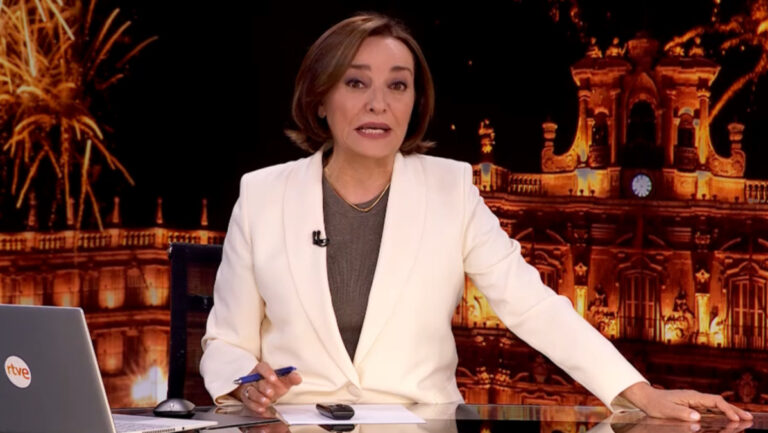 Pepa Bueno en el 'Telediario 2'