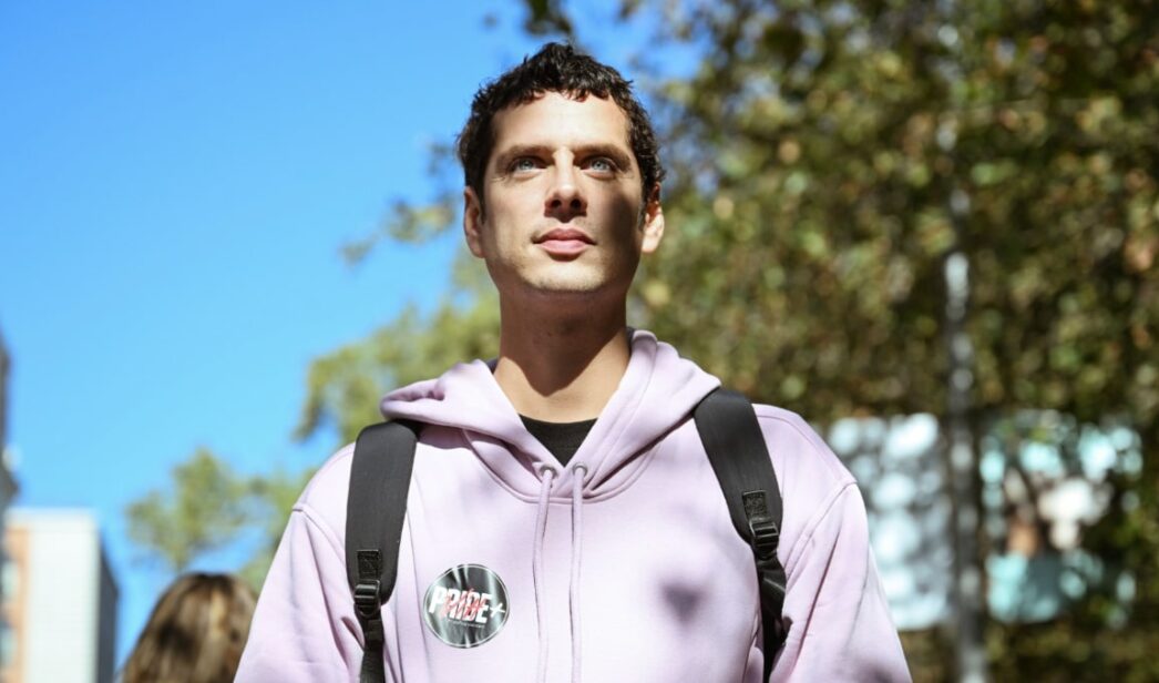 Eduardo Casanova en el documental de Atresmedia y Jordi Évole.