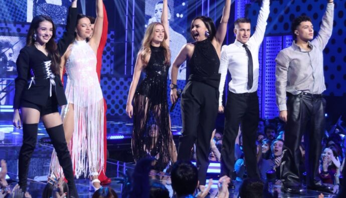 Chenoa y los finalistas de 'OT 2025'.