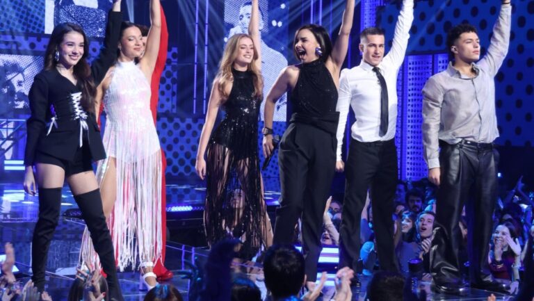 Chenoa y los finalistas de 'OT 2025'.