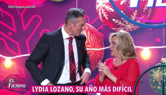 Lydia Lozano y Joaquín Prat en 'El tiempo justo'.