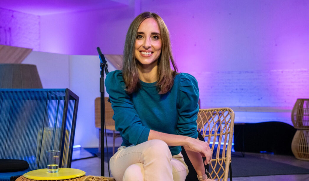 Julia Varela, comentarista de RTVE en Eurovisión