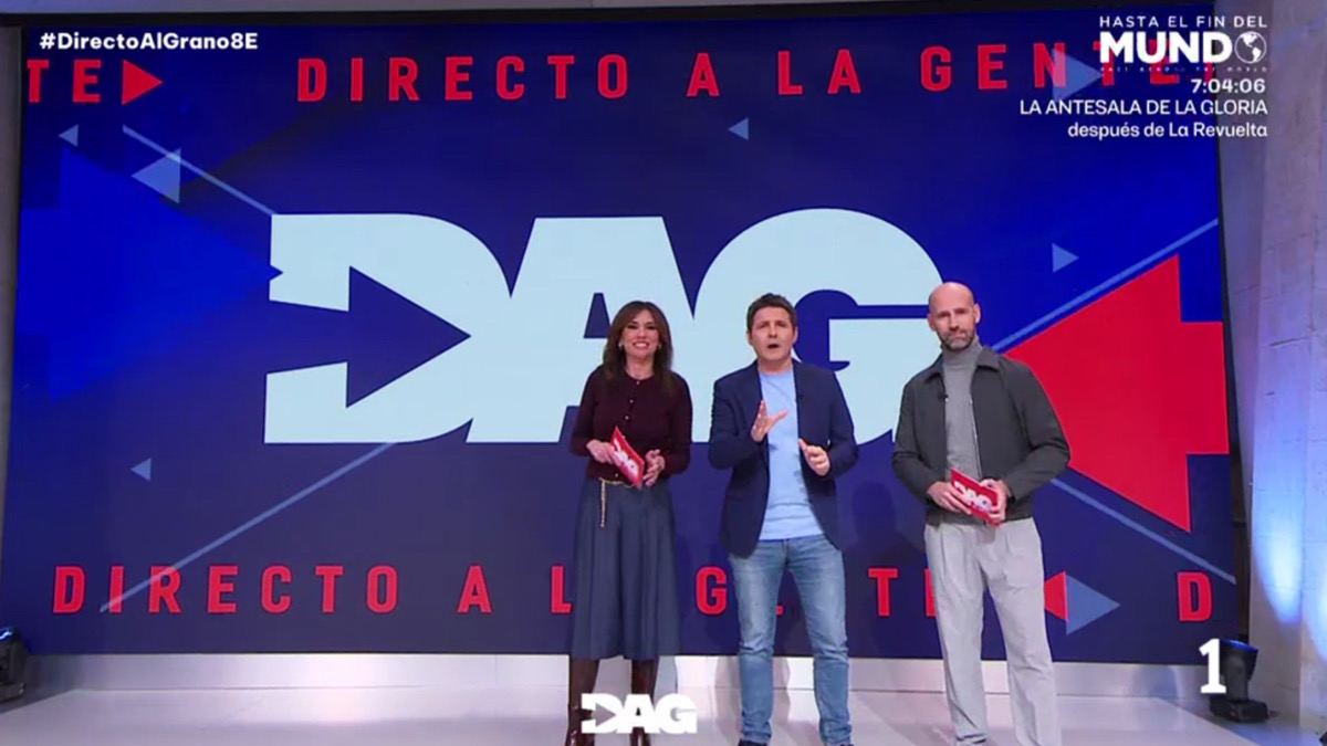Marta Flich, Jesús Cintora y Gonzalo Miró en La 1