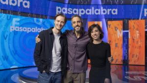 Manu Pascual, Roberto Leal y Rosa Rodríguez en 'Pasapalabra'