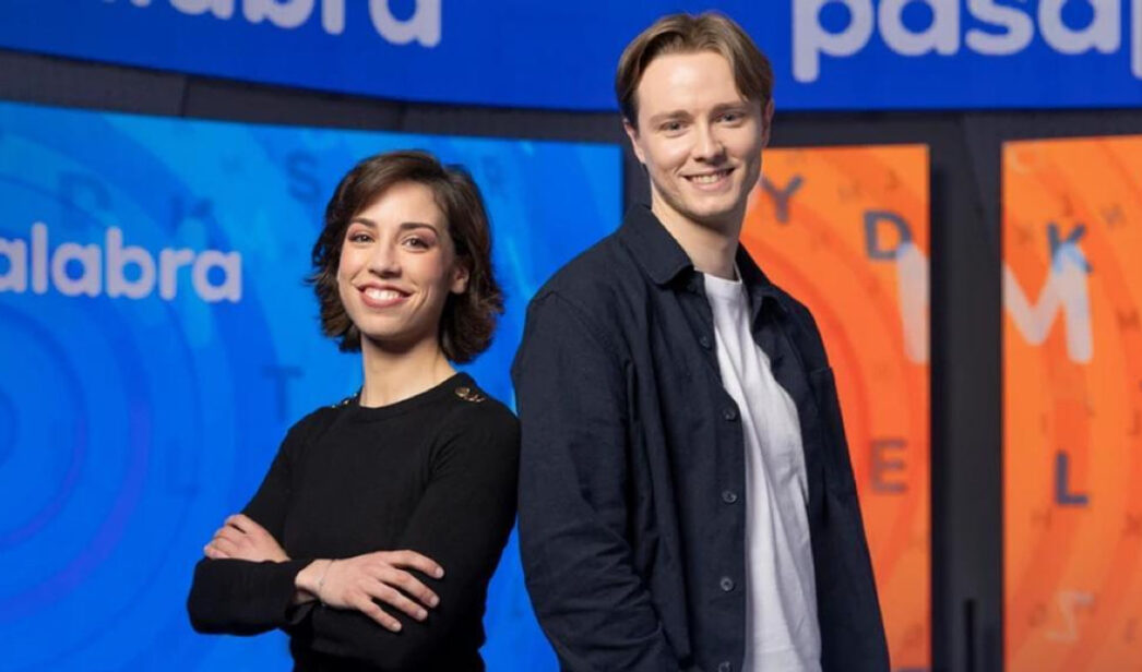 Rosa Rodríguez y Manu Pascual en 'Pasapalabra'